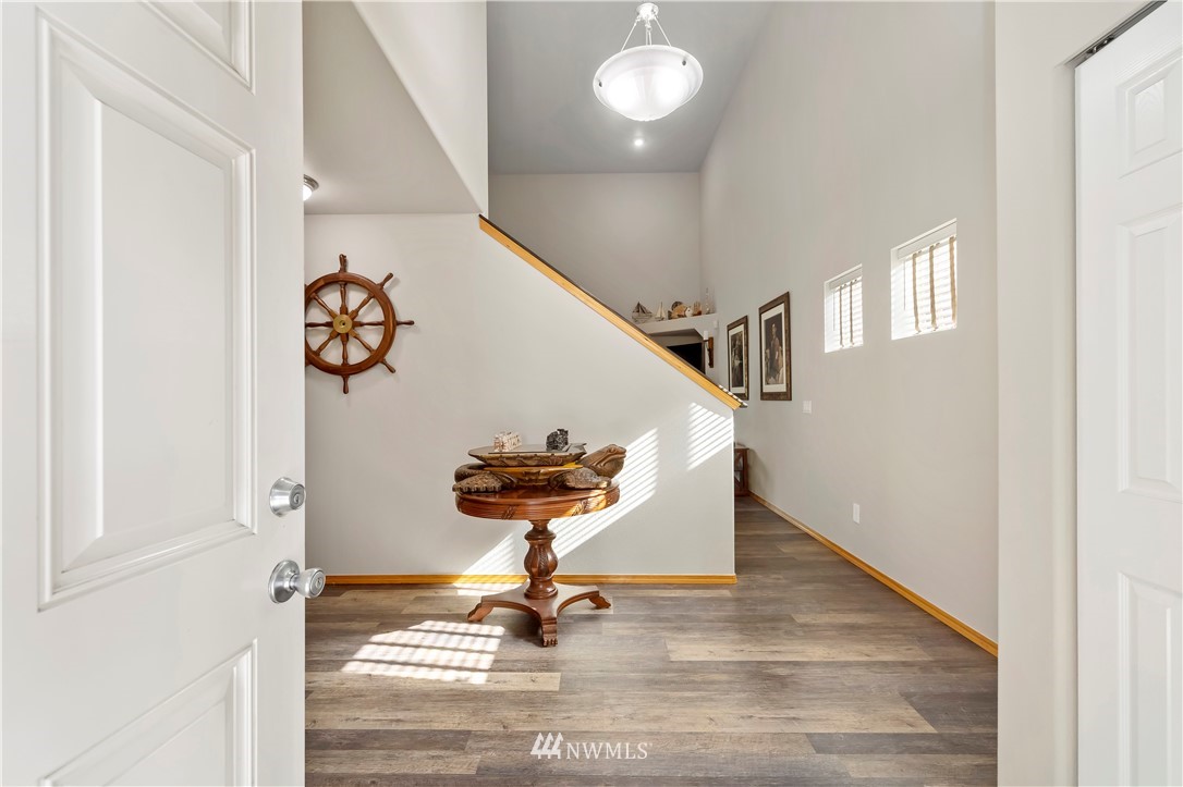 7022 Radius Loop Southeast Lacey, WA 98513 - Photo 4 of 39 Gallery Image 4
