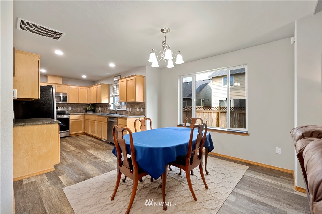 7022 Radius Loop Southeast Lacey, WA 98513 - Photo 10 of 39 Gallery Image 10