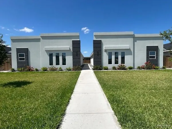$1,200 | 1122 Country Club Drive, Unit 4, Alamo, TX 78516