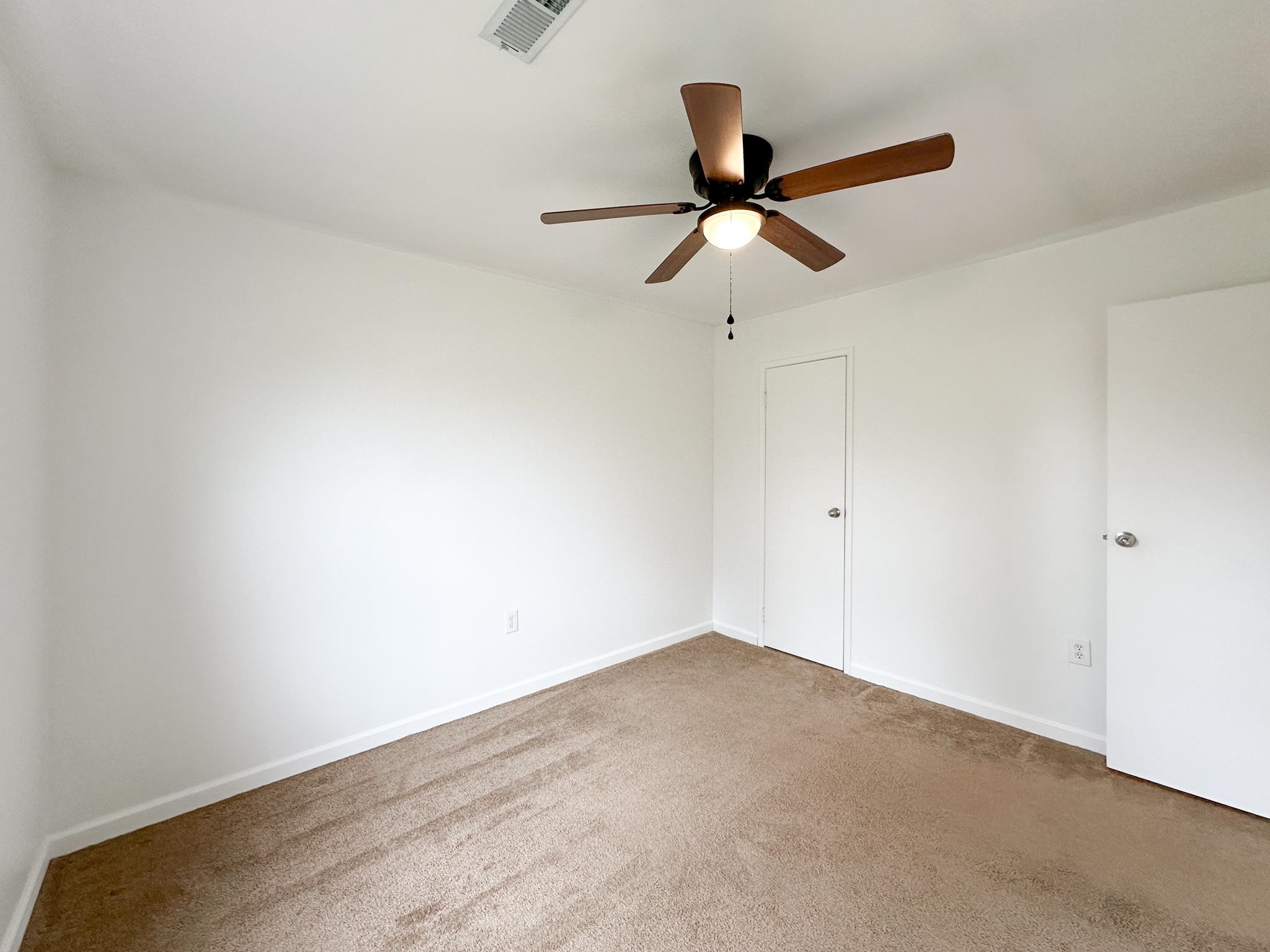 7472 Lilly Square Dayton, VA 22821 - Photo 25 of 30 a view of a ceiling fan and a fan in a room