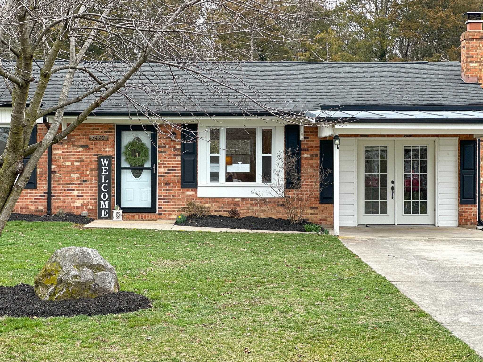 7472 Lilly Square Dayton, VA 22821 - Photo 3 of 30 front view of a house with a yard