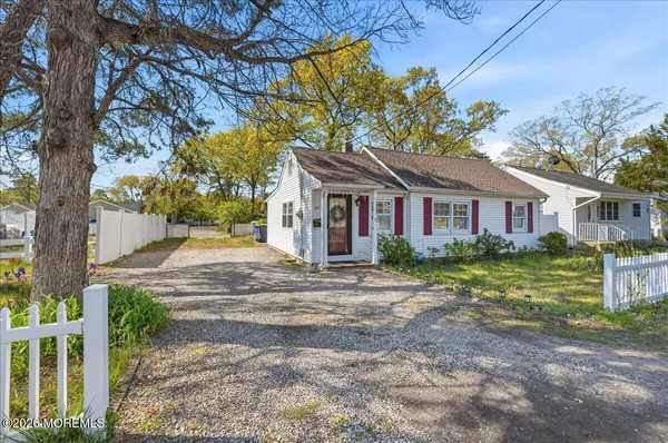 $445,000 | 477 Mantoloking Road, Brick, NJ 08723
