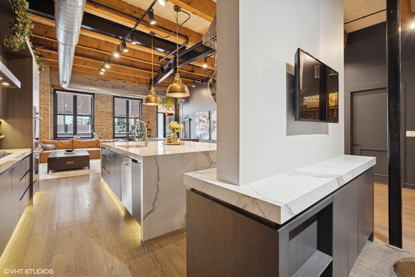 154 West Hubbard Street, Unit 603 Chicago, IL 60654 - Photo 13 of 32