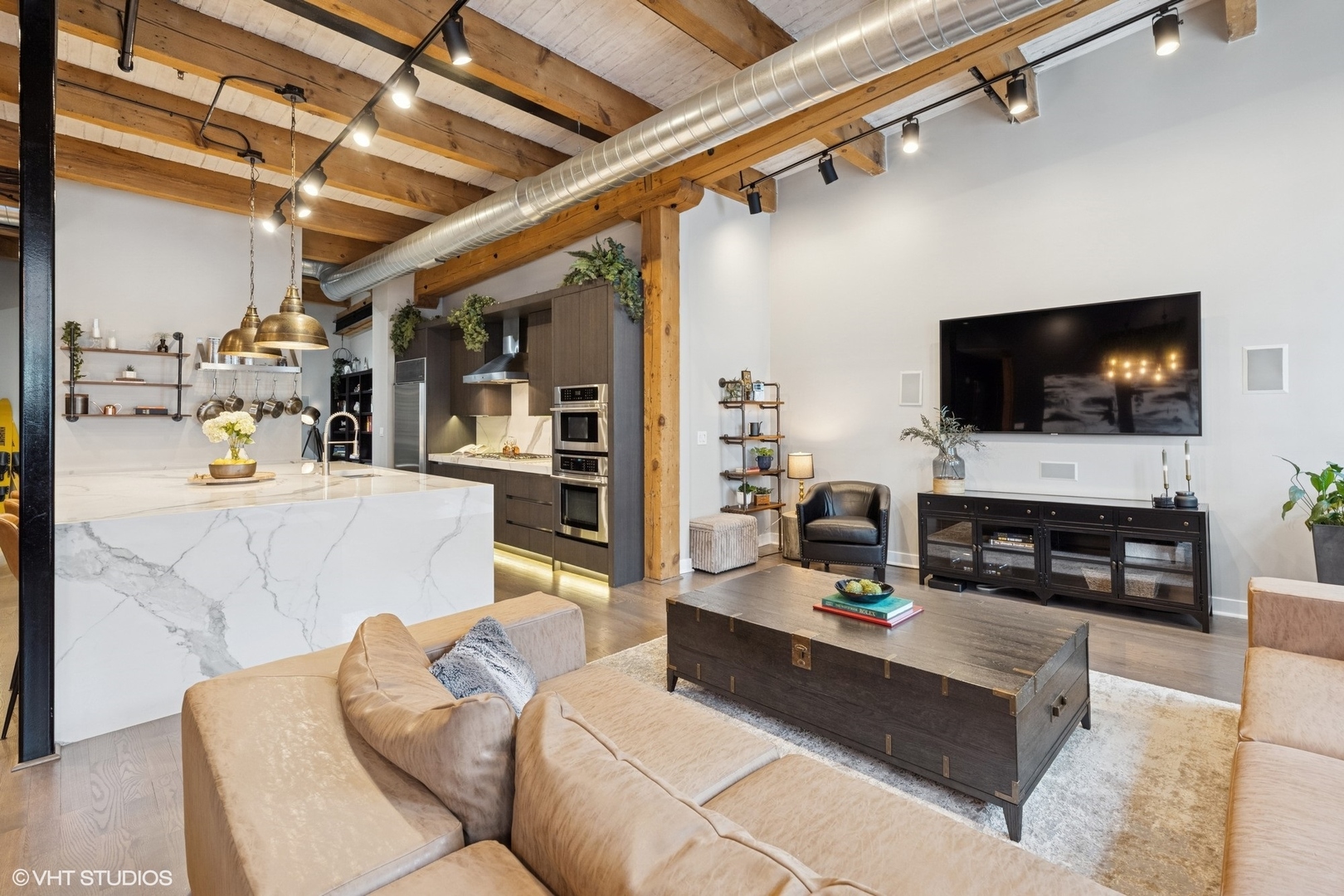 154 West Hubbard Street, Unit 603 Chicago, IL 60654 - Photo 8 of 32