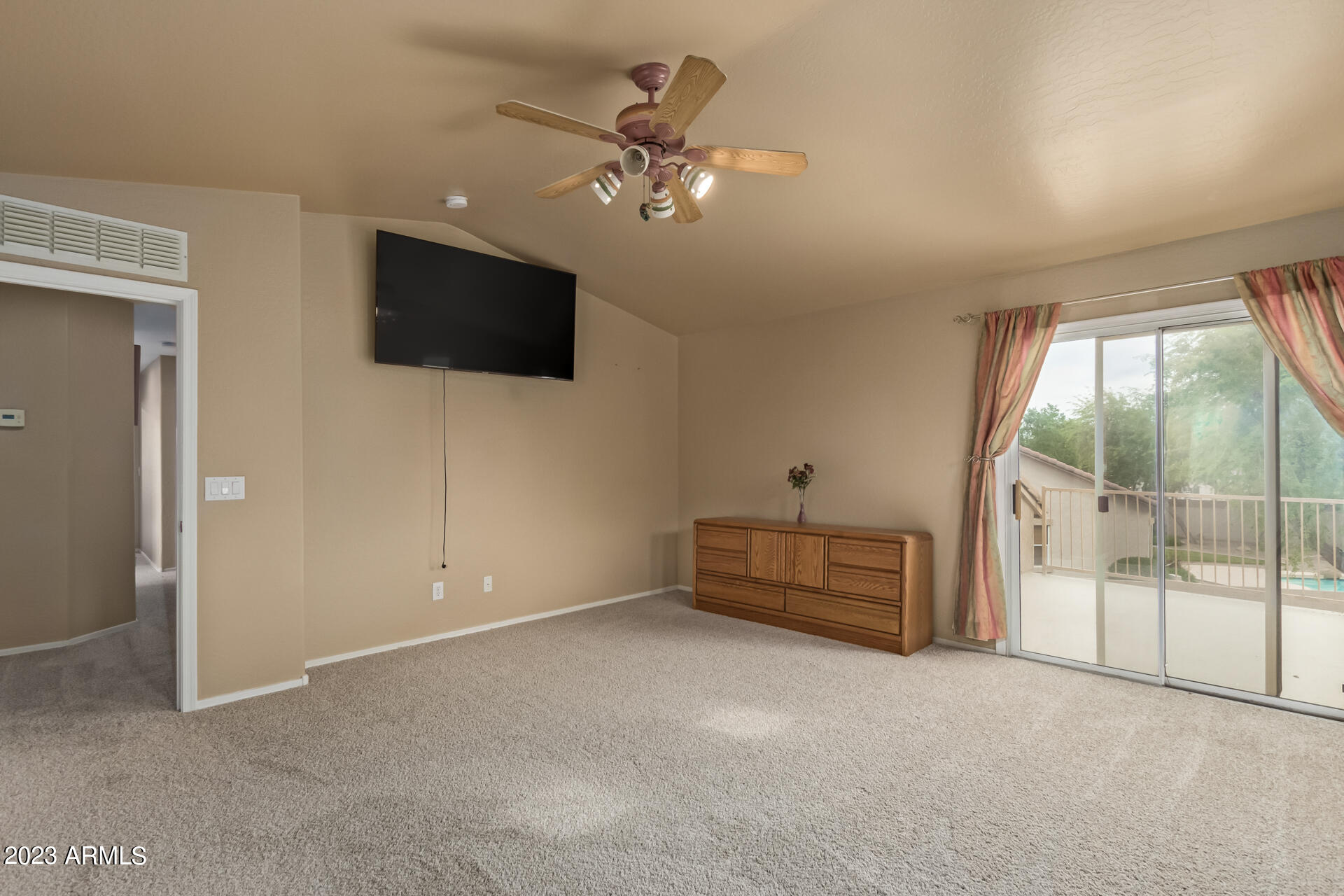 1956 South Rome Street Gilbert, AZ 85295 - Photo 24 of 41 Primary Bedroom