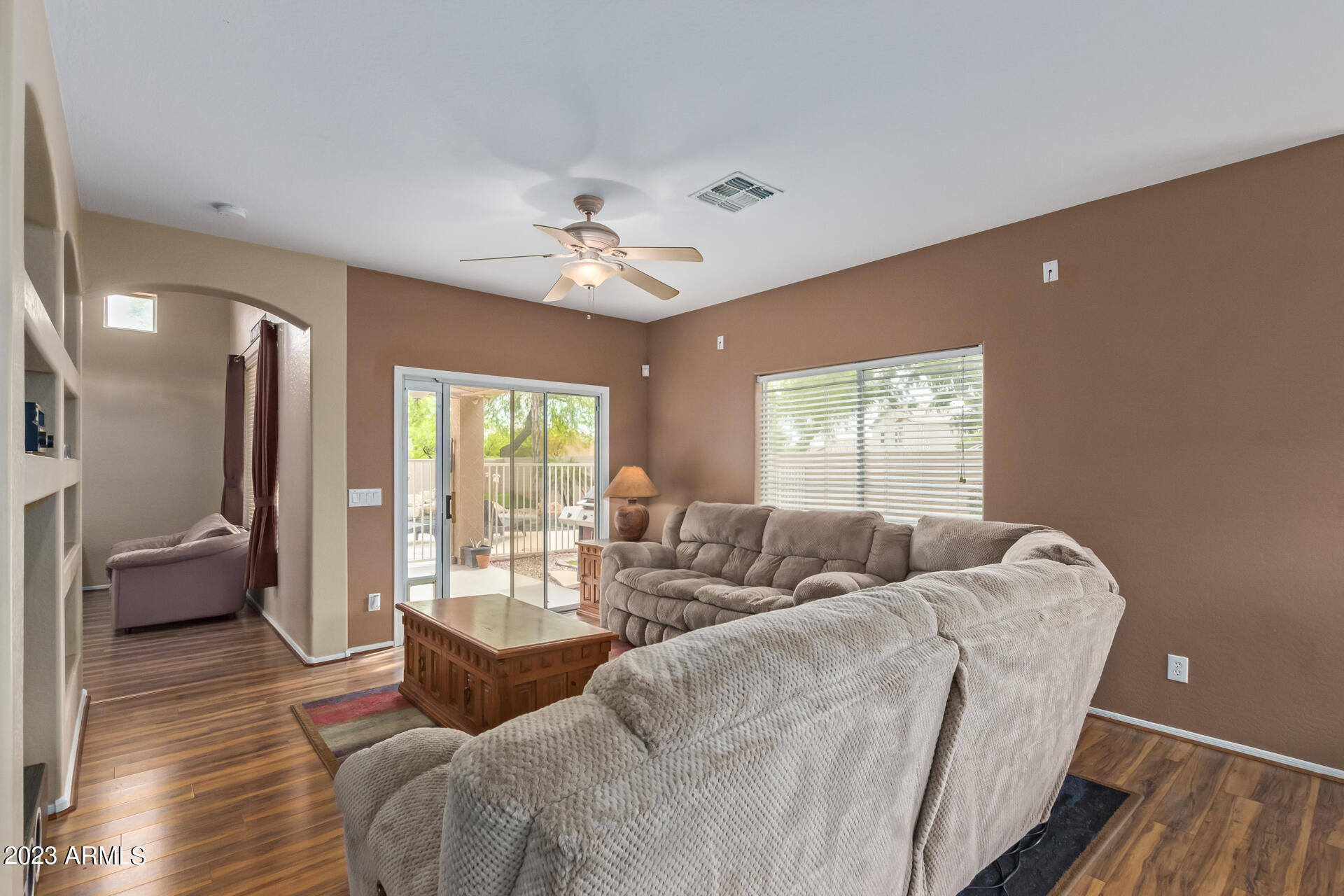 1956 South Rome Street Gilbert, AZ 85295 - Photo 10 of 41 Living Room