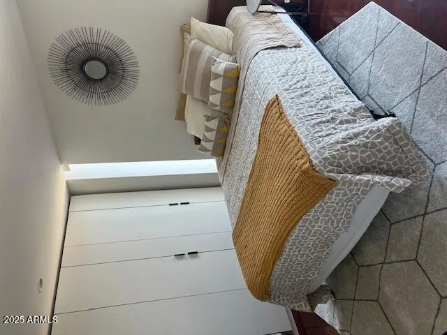 a view of walk in closet