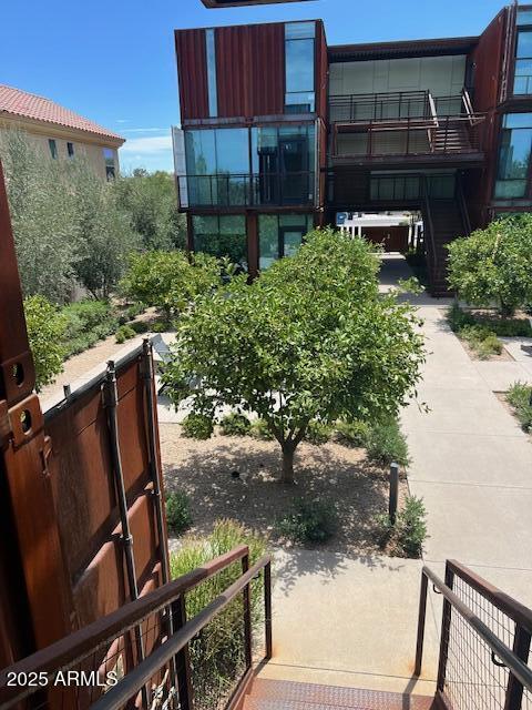 1436 South Terrace Road, Unit 102 Tempe, AZ 85281 - Photo 2 of 25 a view of an outdoor seating area