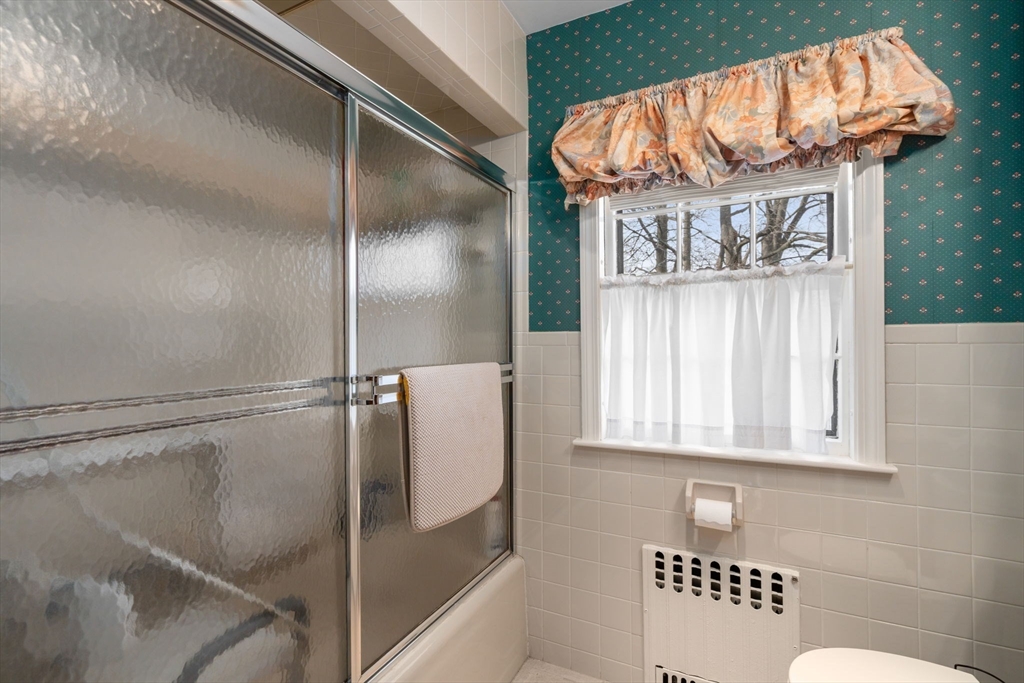 14 Mulberry Road Milton, MA 02186 - Photo 19 of 34 Gallery Image 19