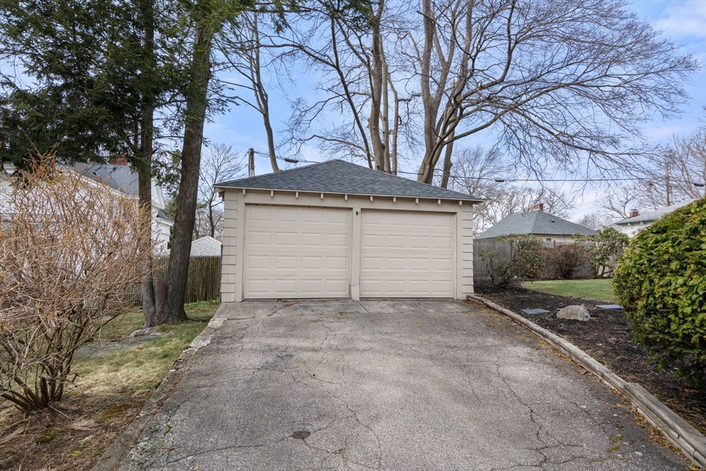 14 Mulberry Road Milton, MA 02186 - Photo 29 of 34 Gallery Image 29