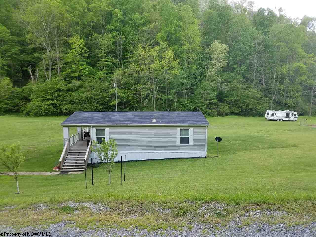903 Range Road Wana, WV 26590 - Photo 2 of 20 Gallery Image 2