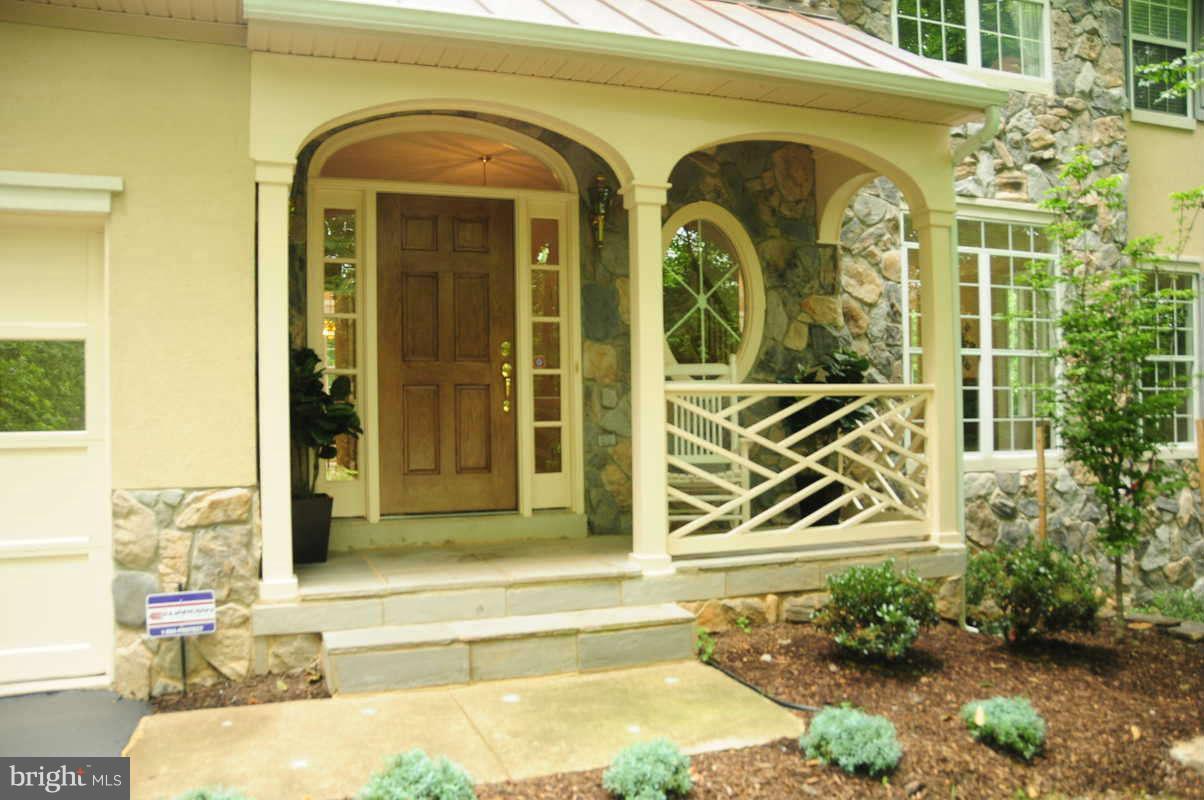 6461 Running Brook Road Manassas, VA 20112 - Photo 2 of 28 Exterior Front