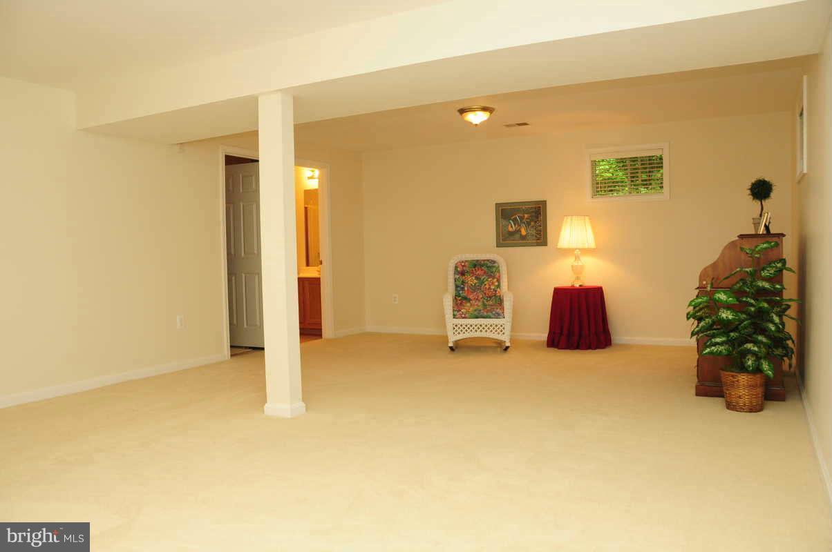 6461 Running Brook Road Manassas, VA 20112 - Photo 27 of 28 Interior General