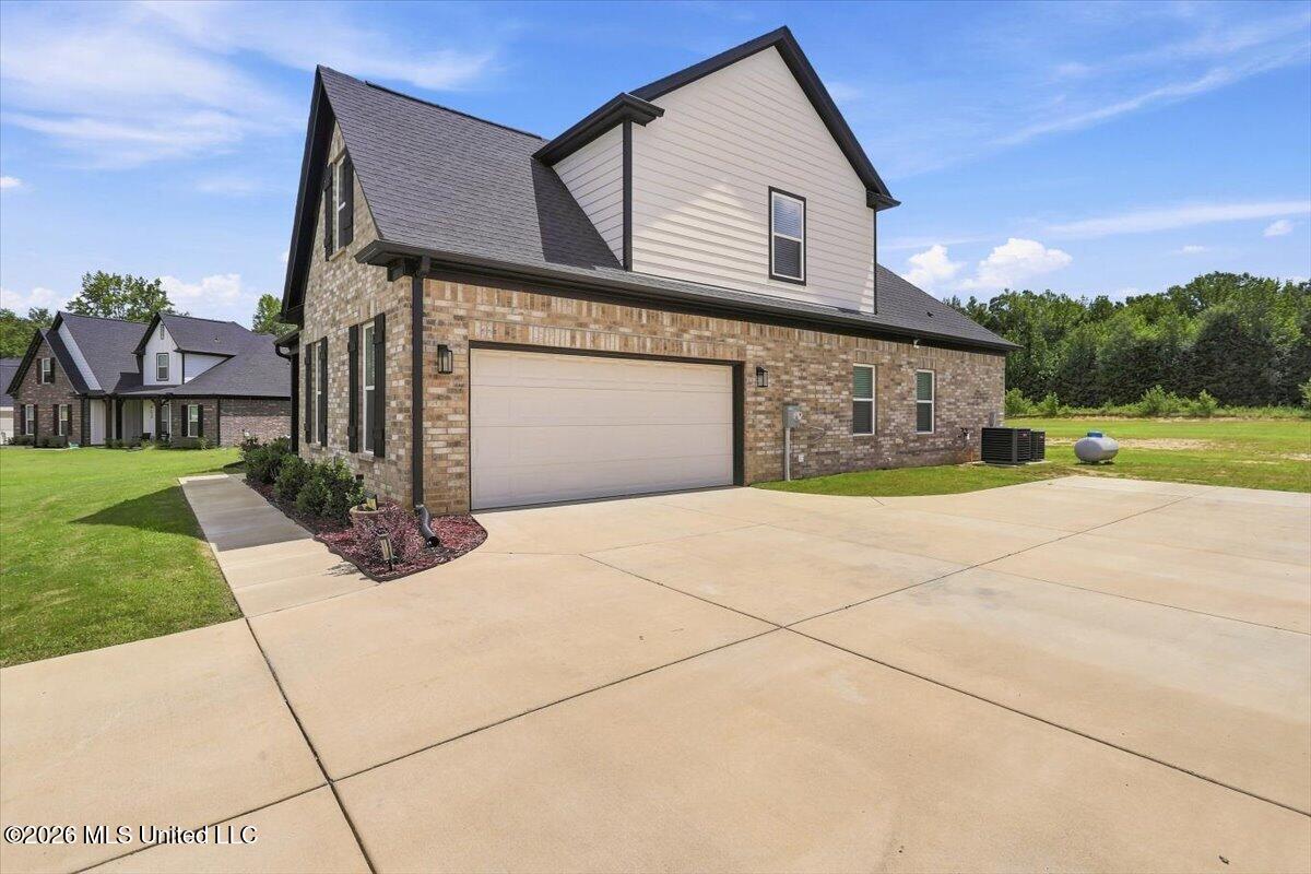 463 Centerline Roper Loop Byhalia, MS 38611 - Photo 4 of 30 Lot 15