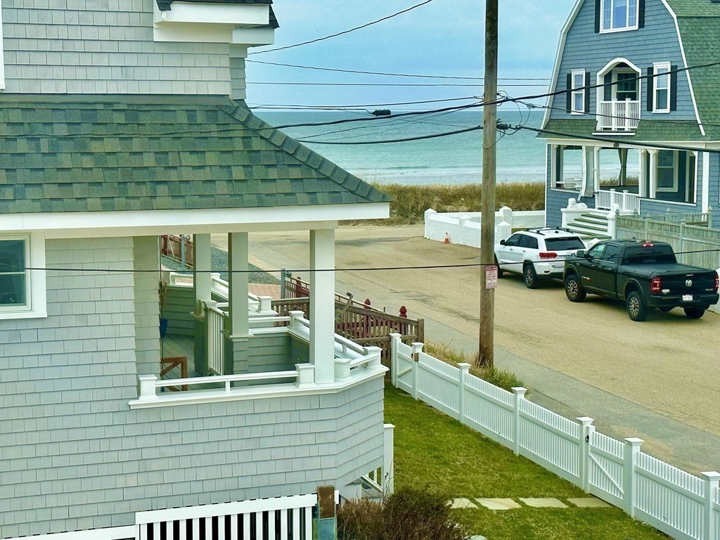 147 Kenberma Street Hull, MA 02045 - Photo 3 of 21