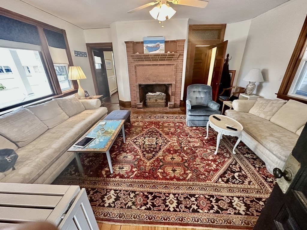 147 Kenberma Street Hull, MA 02045 - Photo 6 of 21