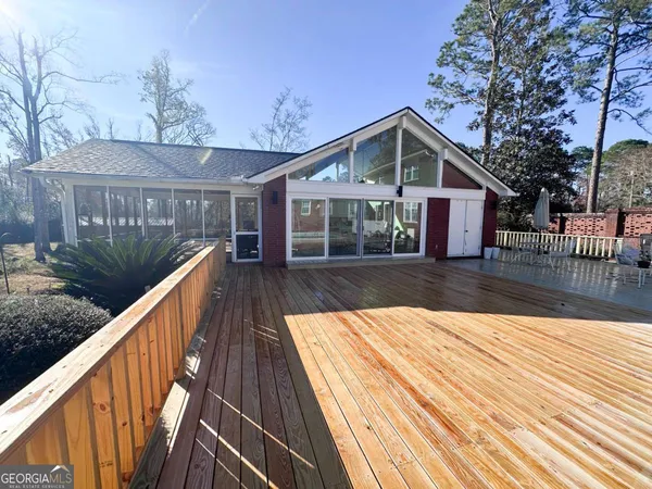 $399,000 | 1508 North Cheney Drive, Vidalia, GA 30474