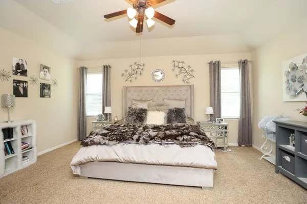 $3,000 | 55 Hearthwick Place, Tomball, TX 77375