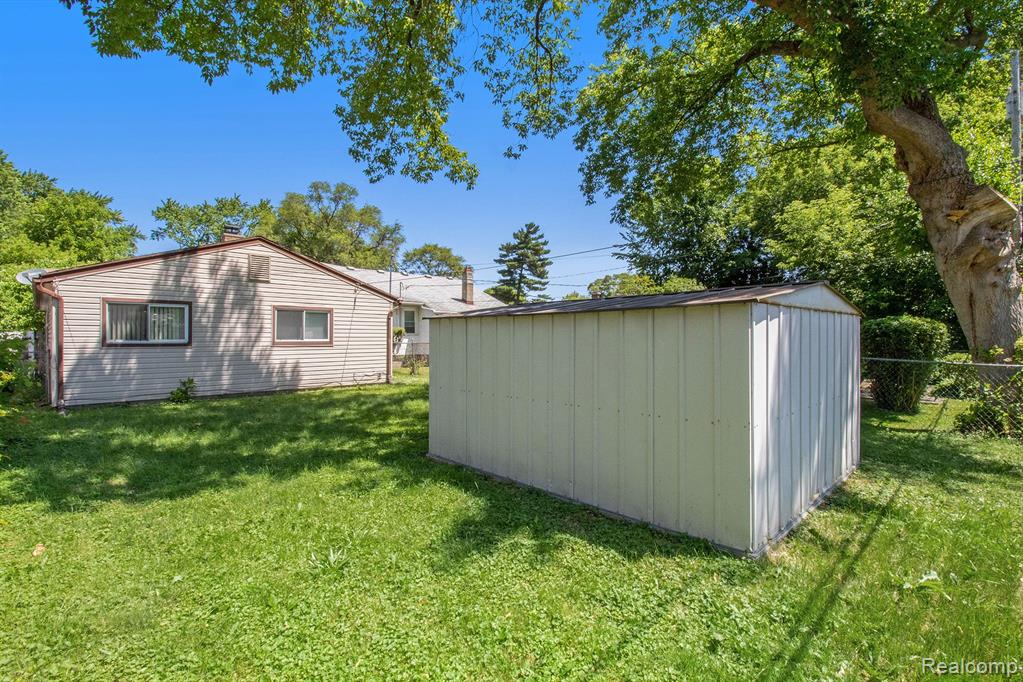 7020 Toepfer Road Warren, MI 48091 - Photo 21 of 21