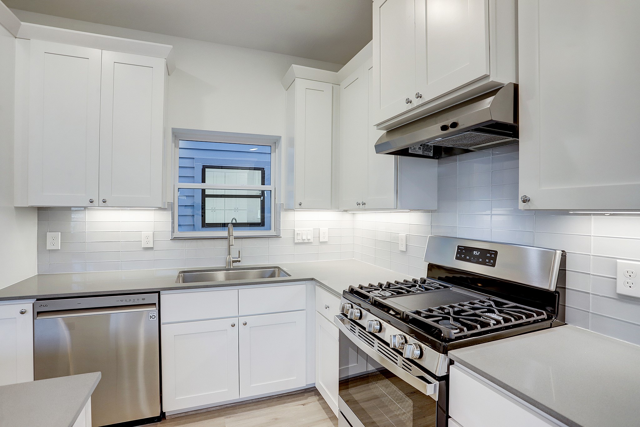 7407 Rusk Street, Unit A Houston, TX 77011 - Photo 7 of 24 Spacious kitchen with ample amount of cabinetry.
