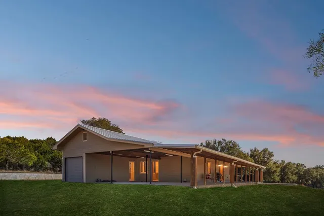 $580,000 | 383 Elm Pass II Road East, Bandera, TX 78003