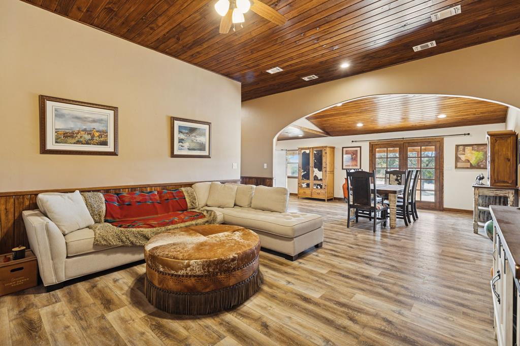 383 Elm Pass Road Bandera, TX 78003 - Photo 25 of 91