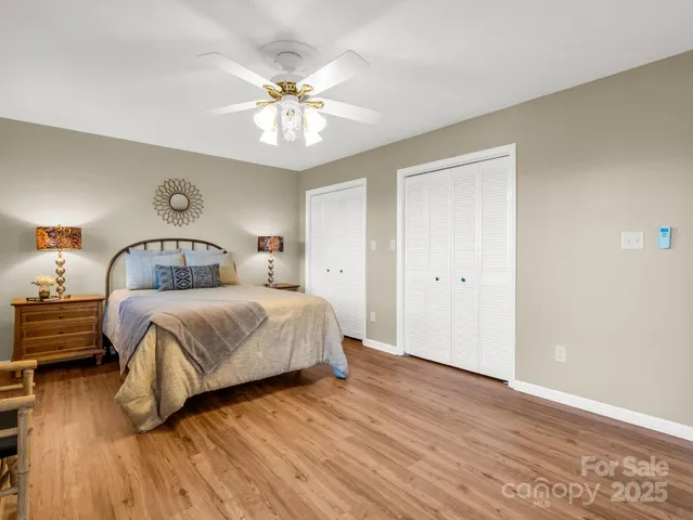 $689,000 | 384 Oakanoah Circle, Brevard, NC 28712