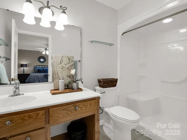 $689,000 | 384 Oakanoah Circle, Brevard, NC 28712