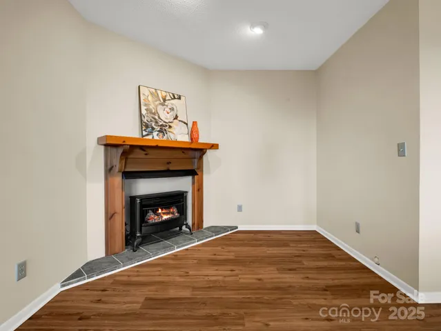 $689,000 | 384 Oakanoah Circle, Brevard, NC 28712