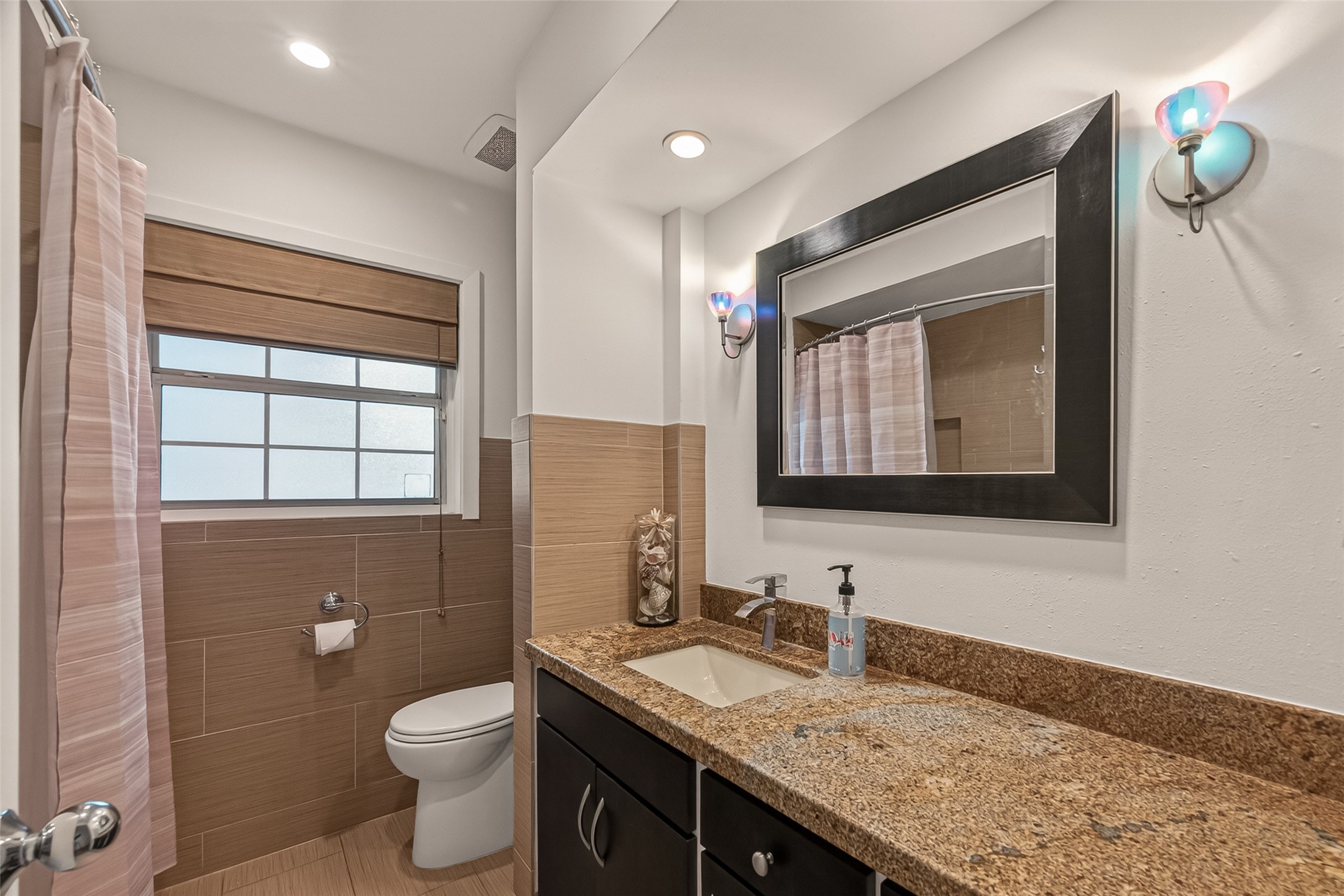 5666 Overbrook Lane Houston, TX 77056 - Photo 22 of 36