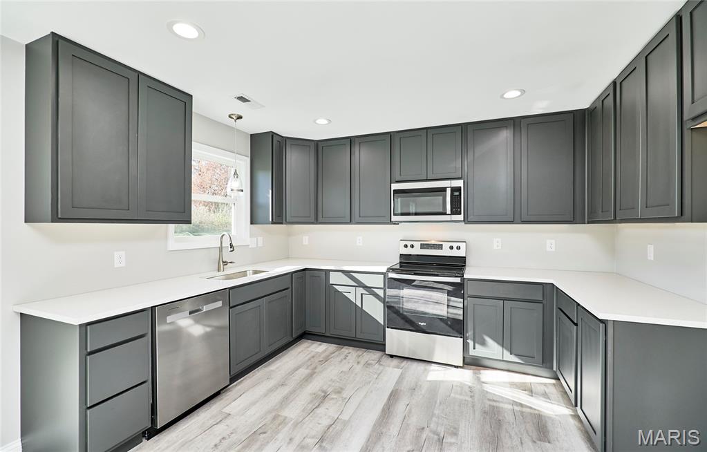 103 Peruque Creek Manor Wright City, MO 63390 - Photo 14 of 67