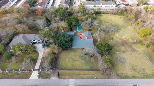 a view of outside area