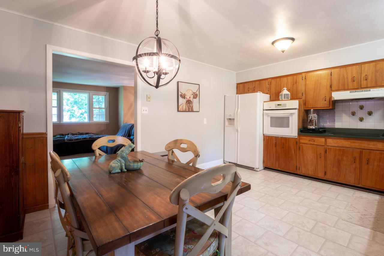 2125 Oak Road Port Republic, MD 20676 - Photo 15 of 39 Dining Room Kitchen