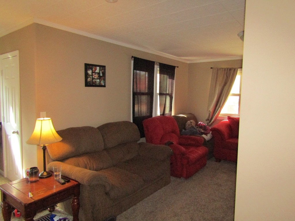 710 North 5th Street Decatur, IN 46733 - Photo 4 of 17