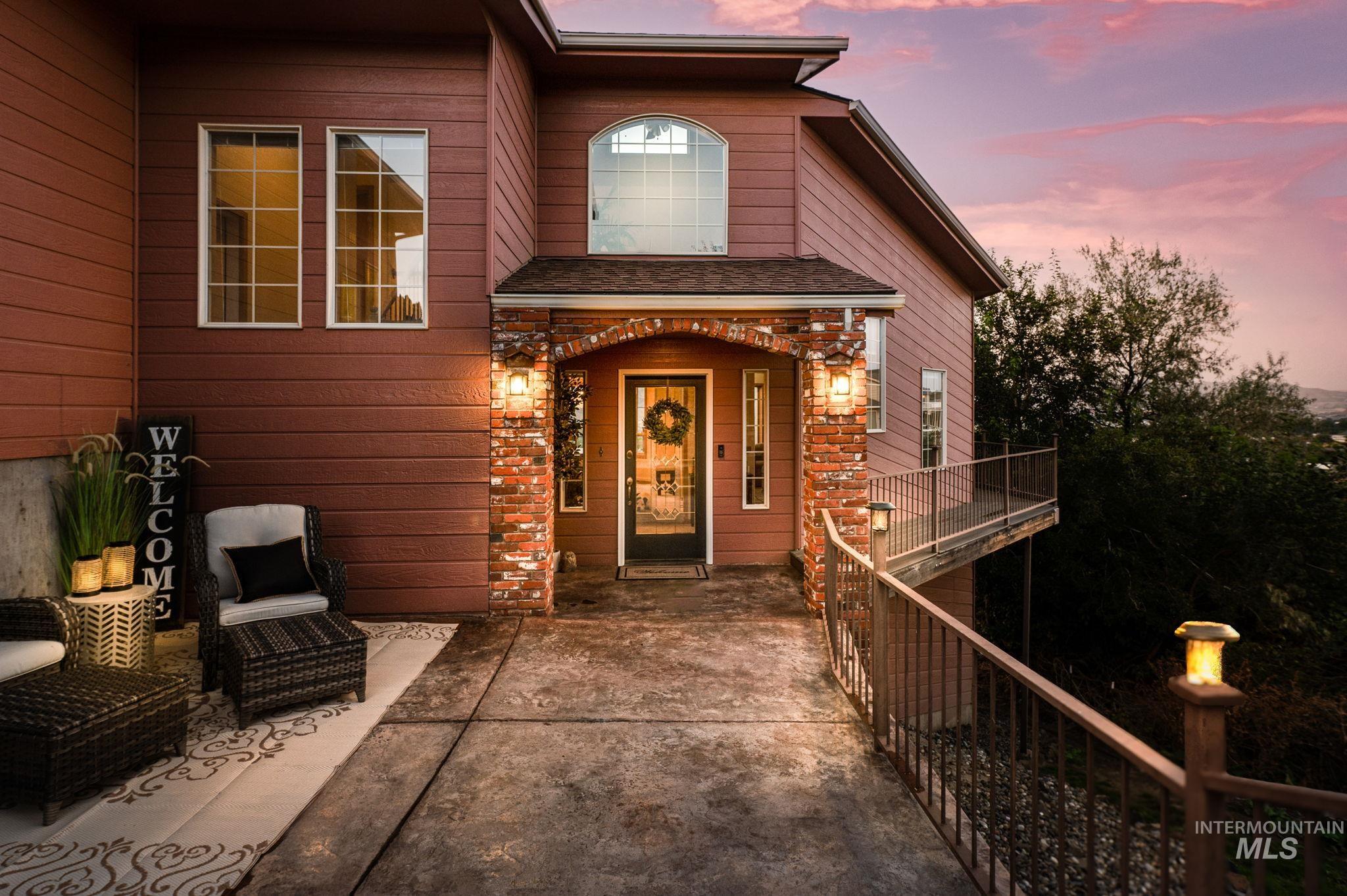 511 Crestline Cir Court Lewiston, ID 83501 - Photo 3 of 50