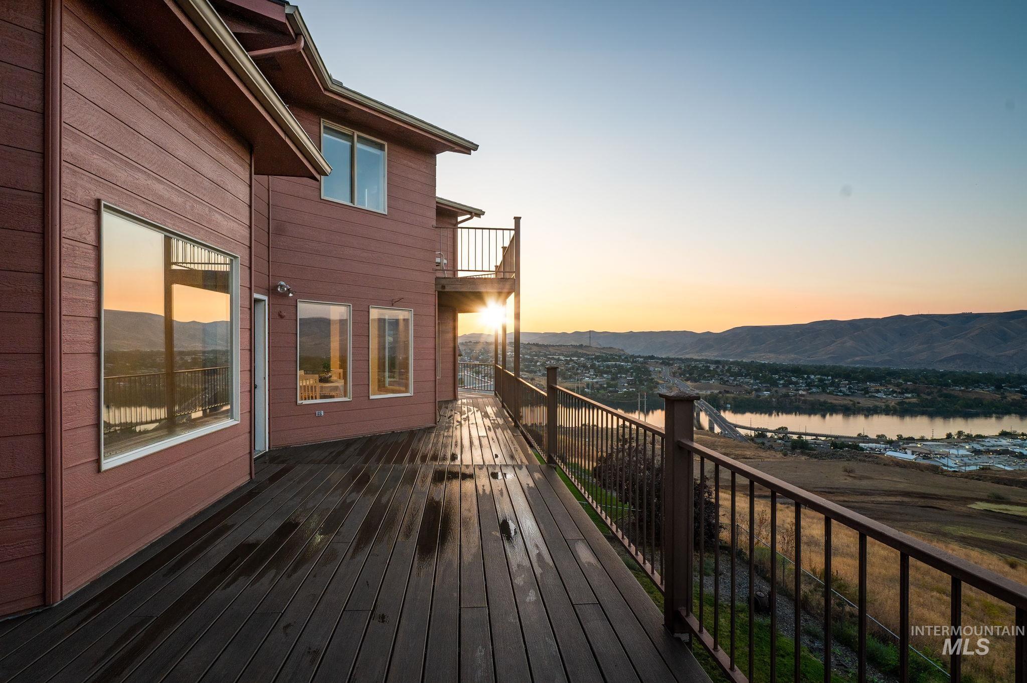 511 Crestline Cir Court Lewiston, ID 83501 - Photo 4 of 50