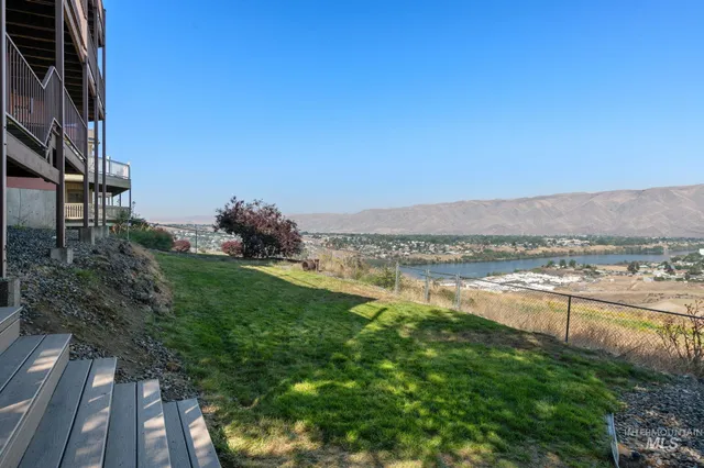 $655,000 | 511 Crestline Cir Court, Lewiston, ID 83501