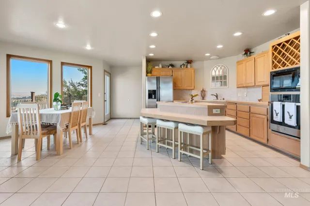 $655,000 | 511 Crestline Cir Court, Lewiston, ID 83501