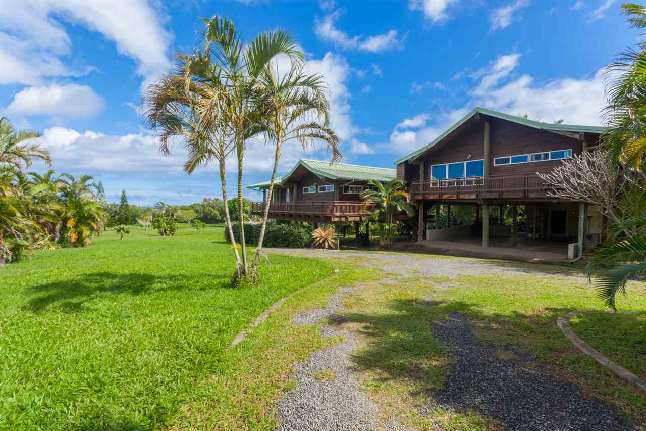 480 Hoolawa Road Haiku, HI 96708 - Photo 10 of 30 a view of a house with a yard