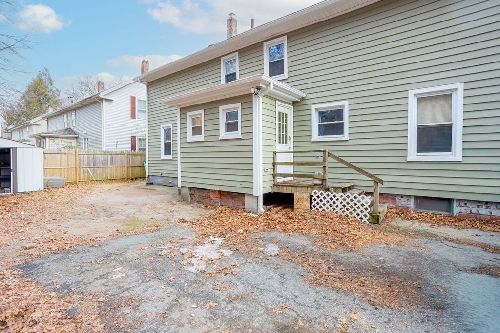 41 Gazza Road Burrillville, RI 02839 - Photo 4 of 29 Gallery Image 4