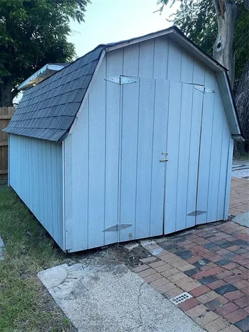 $350,000 | 12156 Dandridge Drive, Dallas, TX 75243