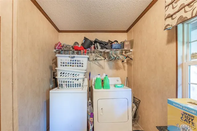 $300,000 | 3822 Wayne Route, Greenville, MO 63944