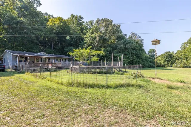 $300,000 | 3822 Wayne Route, Greenville, MO 63944