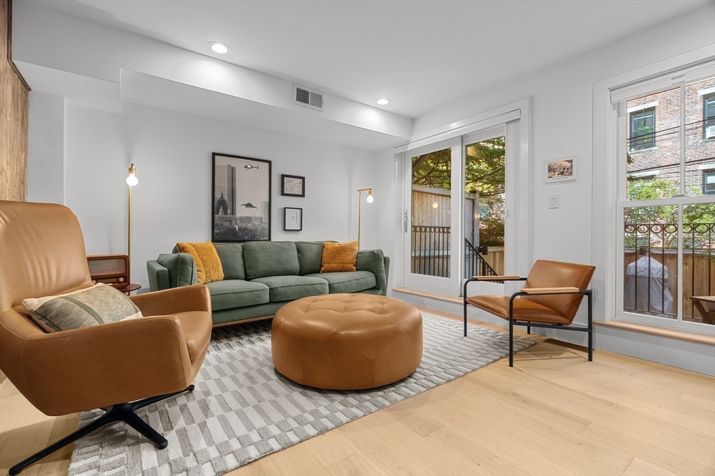 27 Appleton Street Boston, MA 02116 - Photo 16 of 36