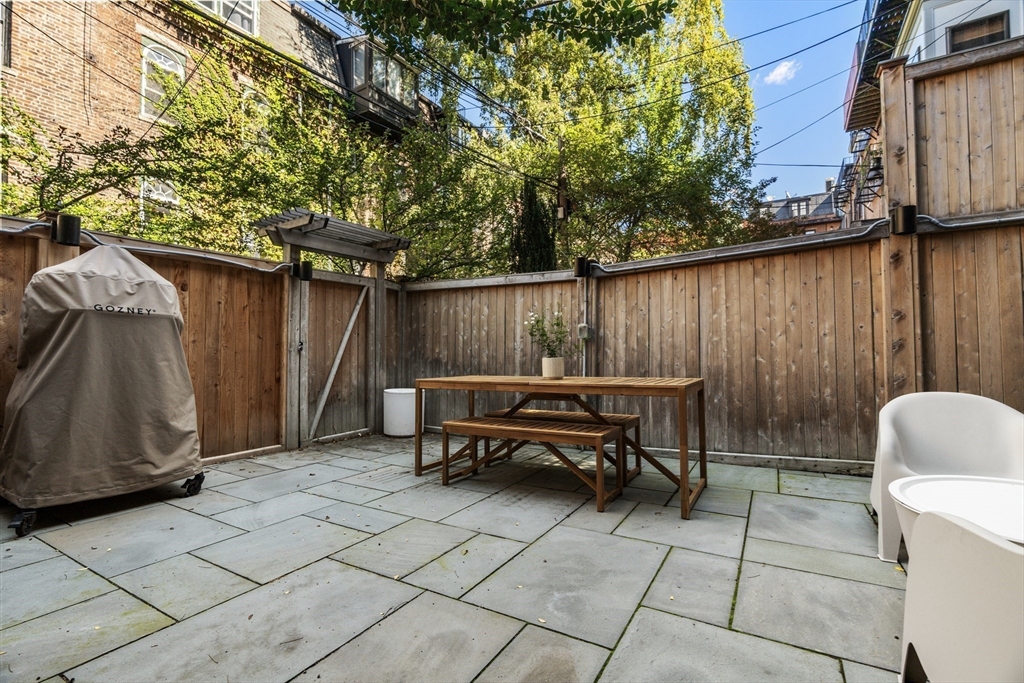 27 Appleton Street Boston, MA 02116 - Photo 18 of 36