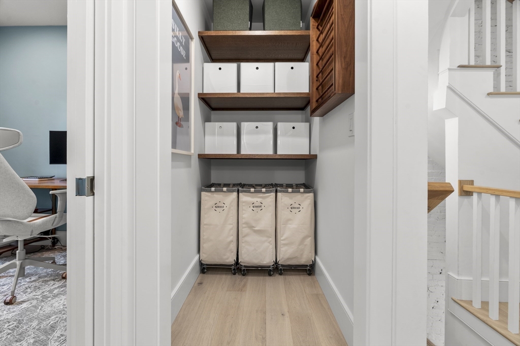 27 Appleton Street Boston, MA 02116 - Photo 26 of 36