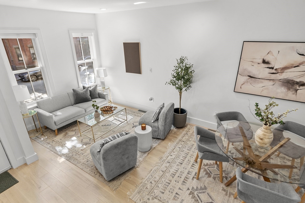 27 Appleton Street Boston, MA 02116 - Photo 3 of 36