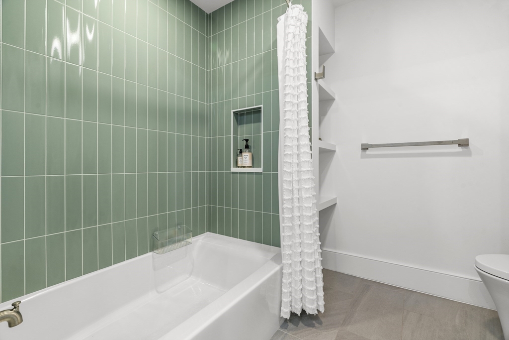 27 Appleton Street Boston, MA 02116 - Photo 31 of 36