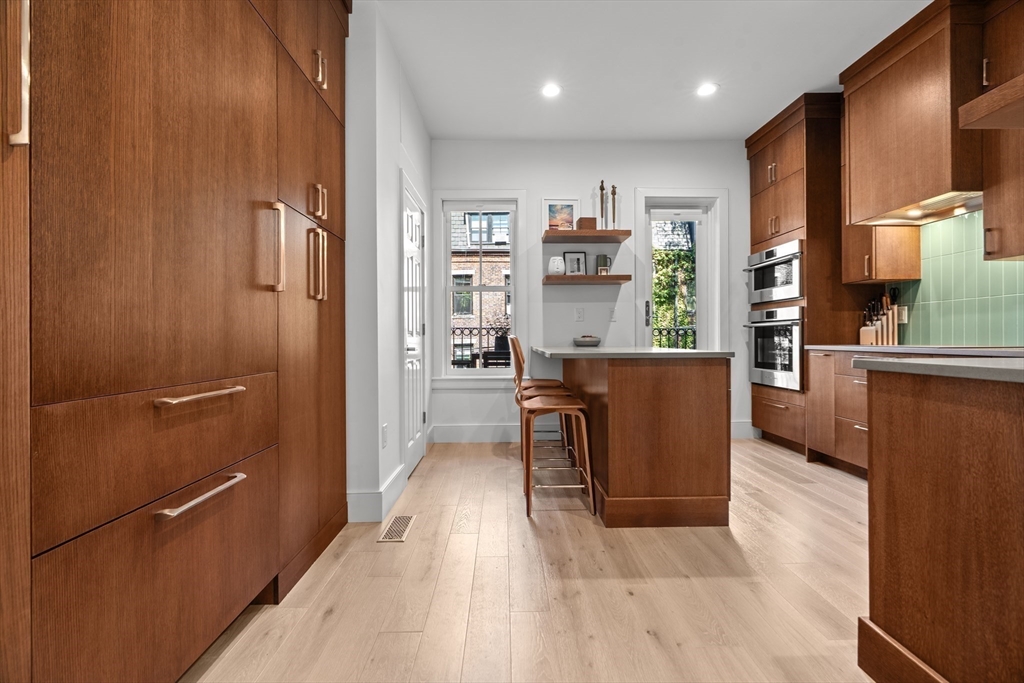 27 Appleton Street Boston, MA 02116 - Photo 8 of 36