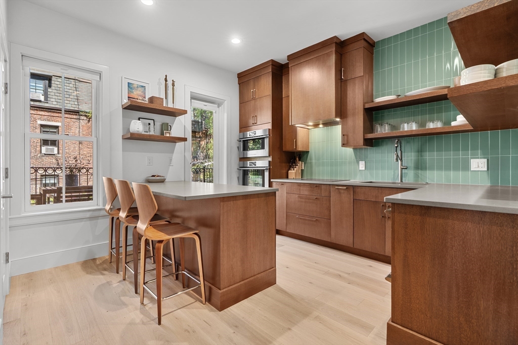 27 Appleton Street Boston, MA 02116 - Photo 10 of 36